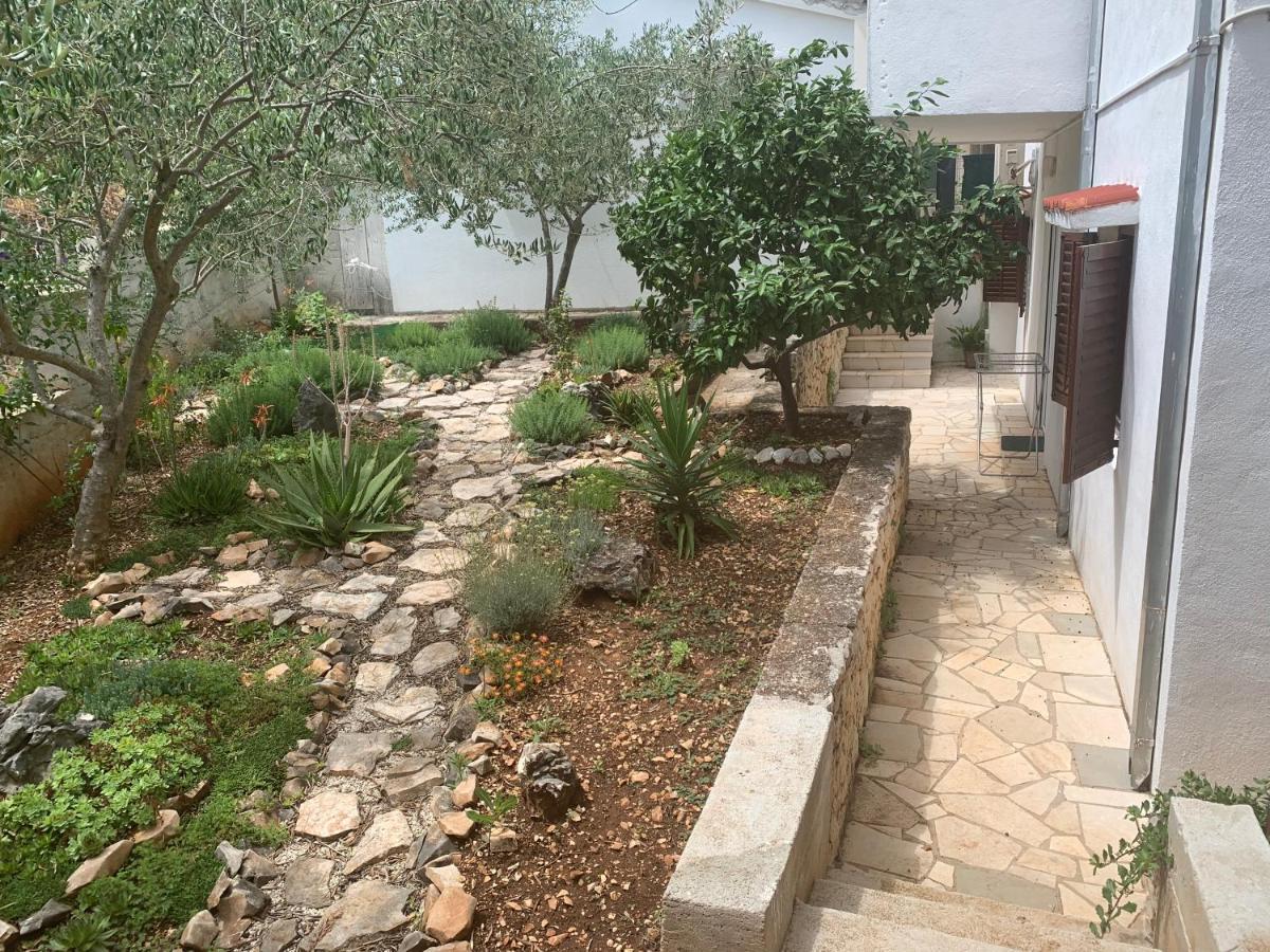 Apartments Marko Trogir Kültér fotó