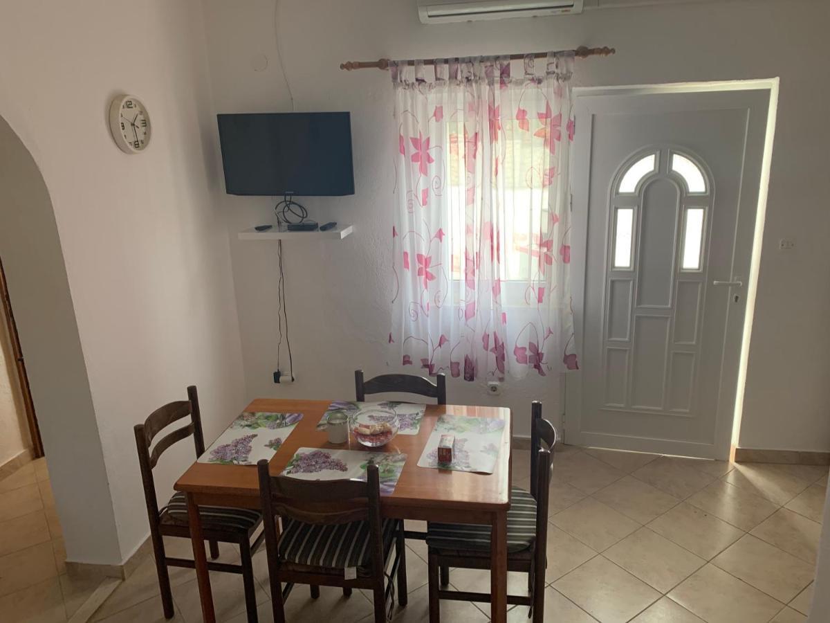 Apartments Marko Trogir Kültér fotó