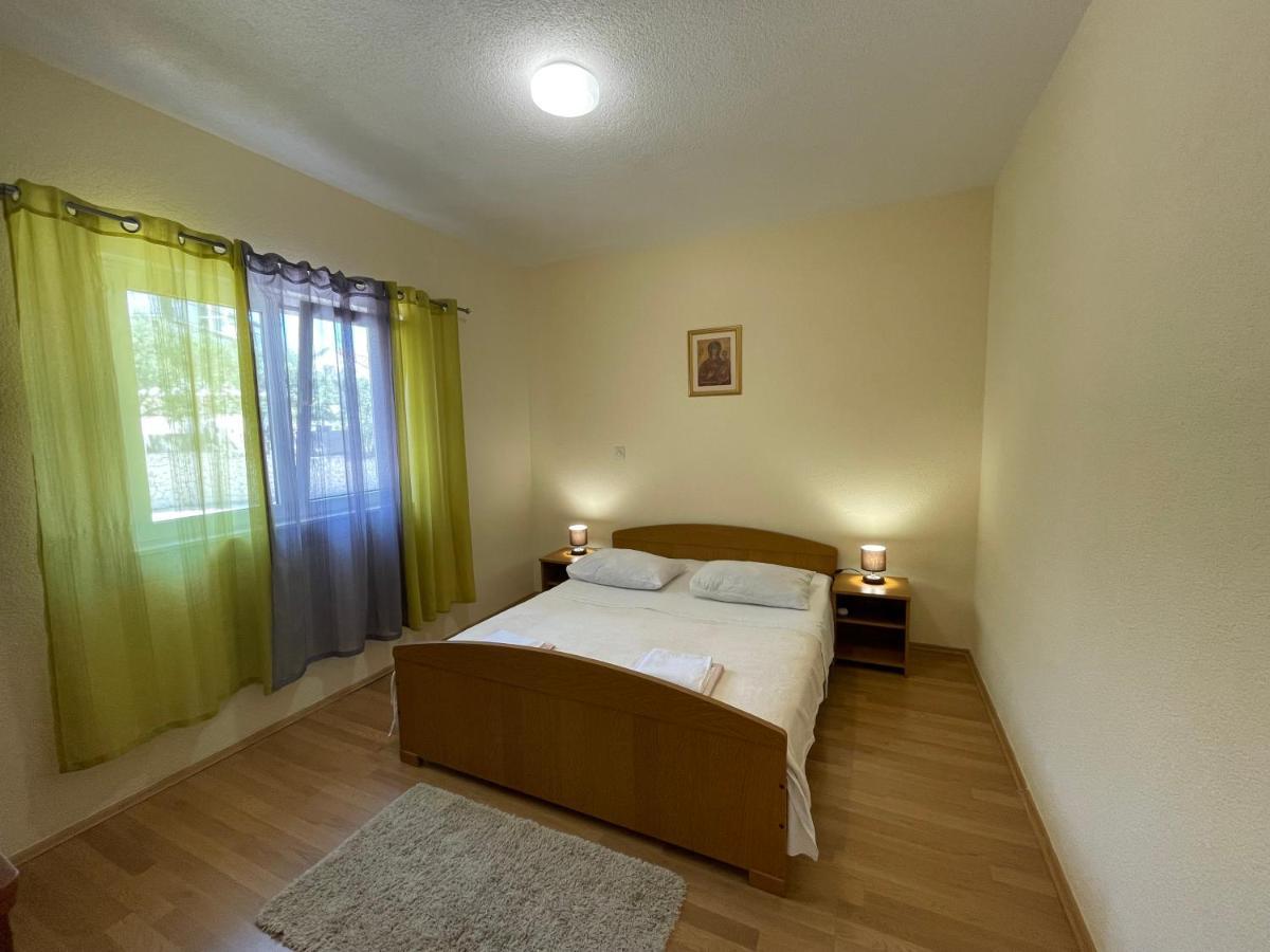 Apartments Marko Trogir Kültér fotó